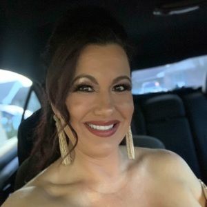 Meet your Posher, Toma